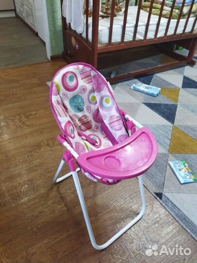 Игрушечный стульчик для кормления