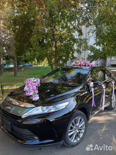 Свадебные украшения на машину