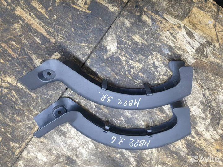 Накладка петли багажника Mercedes S W221 2008