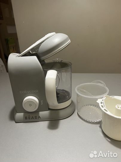 Пароварка блендер beaba babycook
