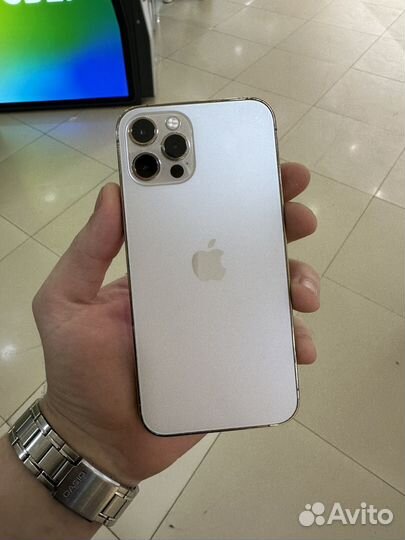 iPhone 12 Pro, 256 ГБ