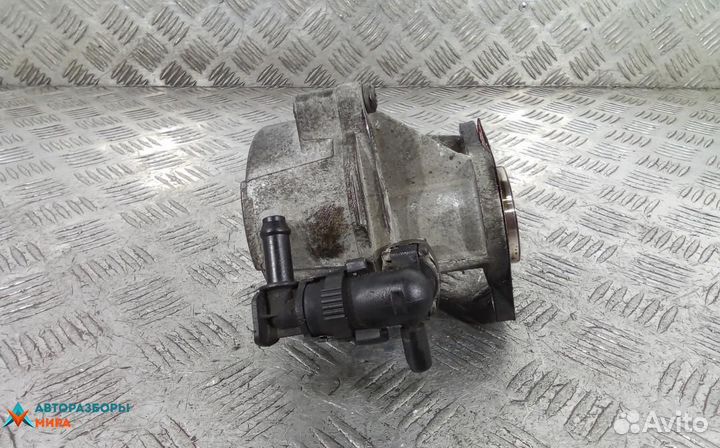 Насос вакуумный Suzuki Grand Vitara 2 2007