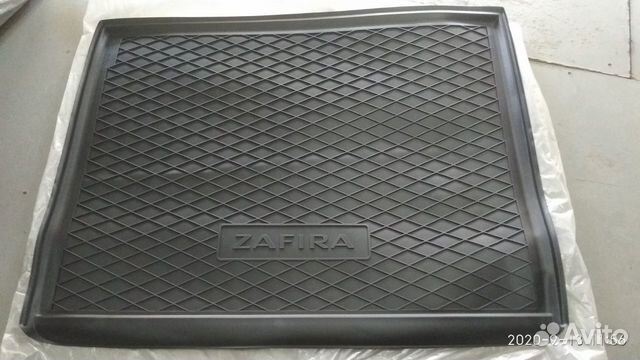 Ковер багажника Зафира С. Новый