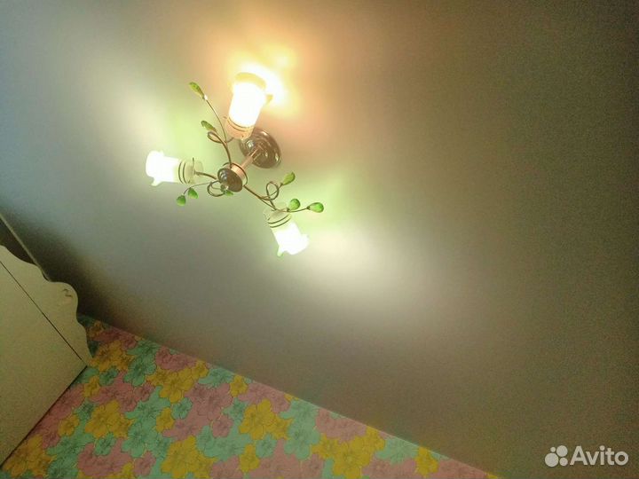 Люстра на 3 лампочки