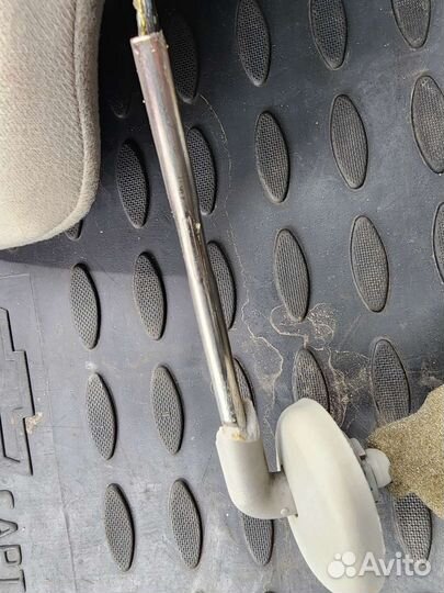 Chevrolet captiva c100 козырек пассажира со светом