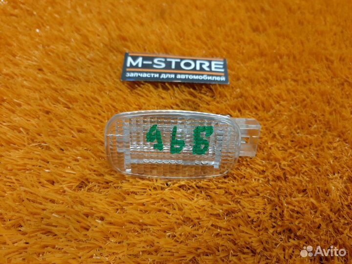 Плафон освещения задний Mercedes-Benz C-Class W203