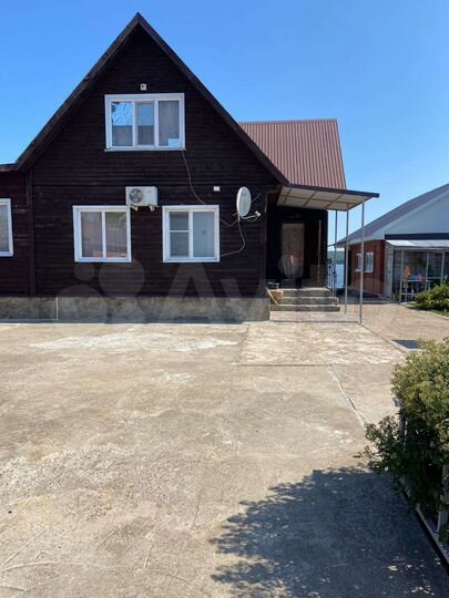 Дом 100 м² на участке 10 сот.