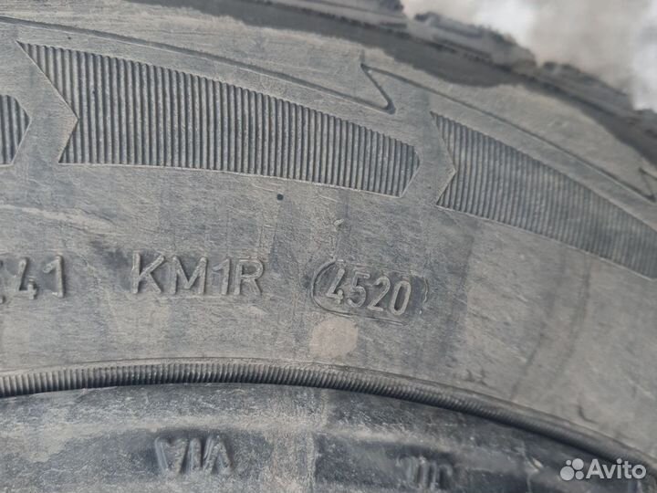 Goodyear UltraGrip Ice SUV 225/60 R17 103T