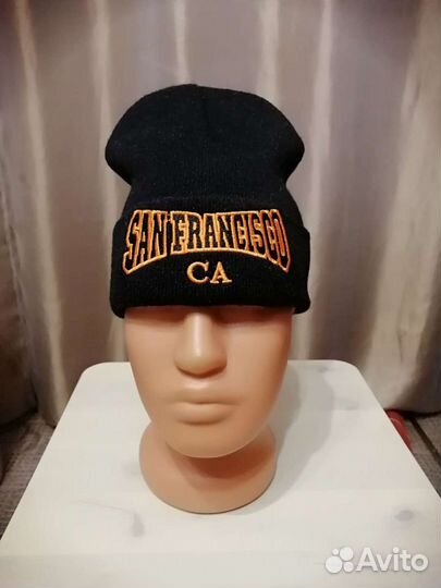 Шапка черная трикотажная новая