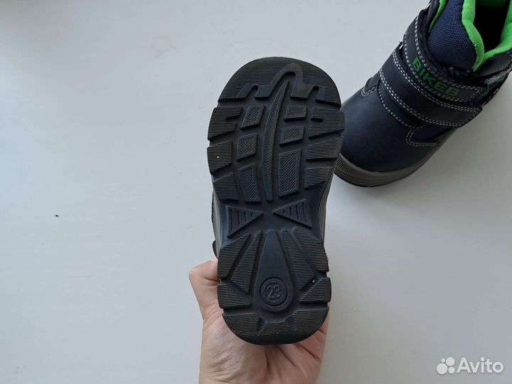 Зимние сапоги 23