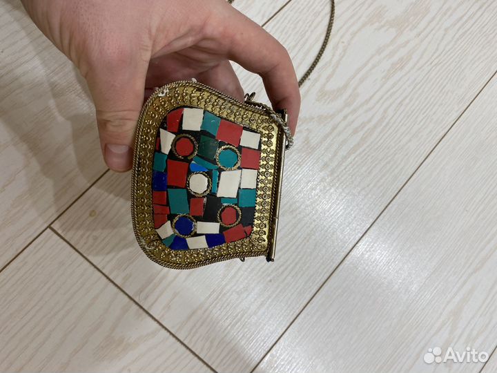 Оригинальная винтажная сумочка в единственном экзе