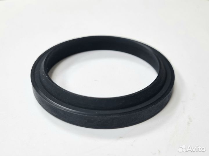 Грязесъемник 50,8х63,5х6,4 (9256601) Terex