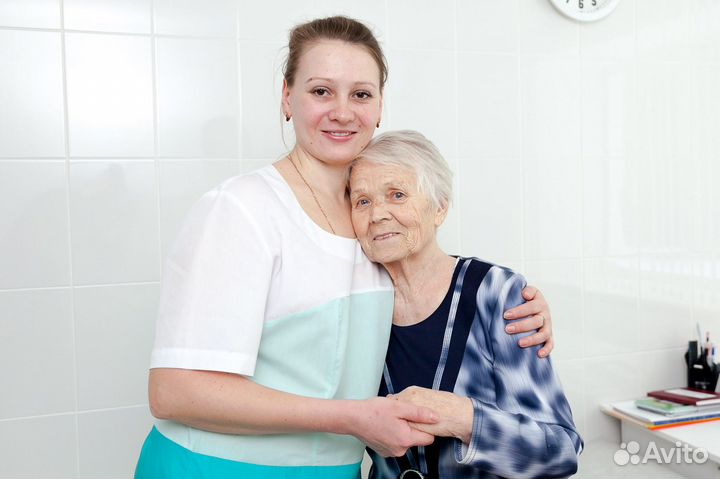 Старшая сиделка с проживанием, вахтой