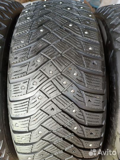 Goodyear Ultra Grip Ice Arctic 2 215/60 R16 99T