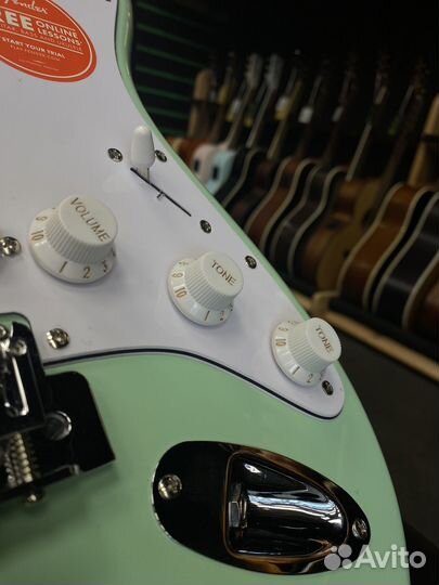 Fender Squier Laurel электрогитара (Новая)