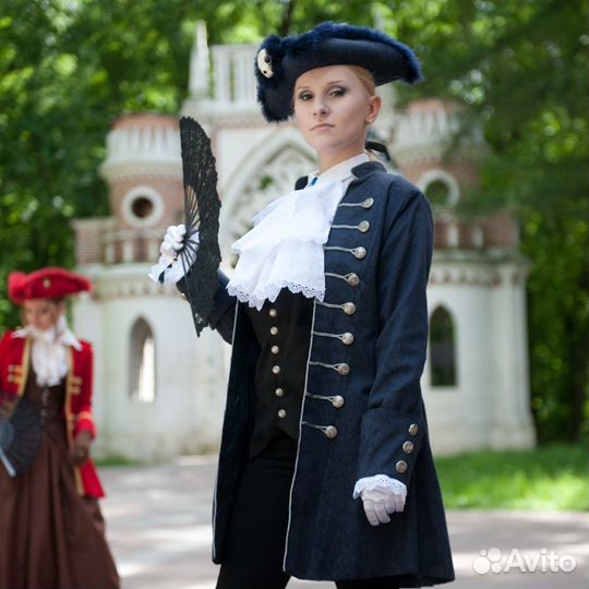 Костюм исторический (камзол, треуголка) 44-46