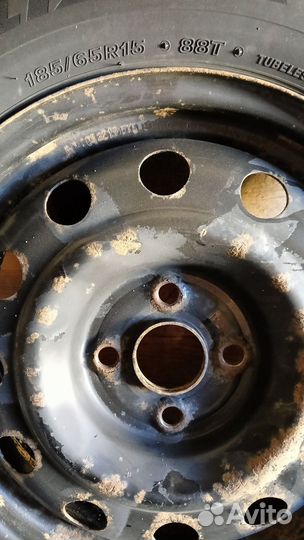 Зимняя шипованная резина на дисках r15