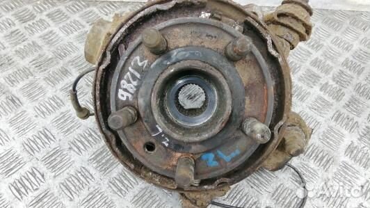 Ступица задняя левая land rover freelander 2 (98Z1