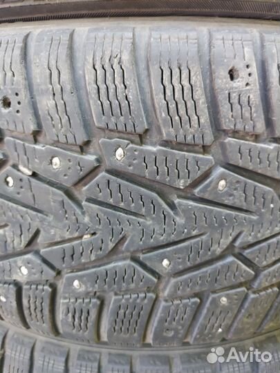 Nokian Tyres Hakkapeliitta 7 225/50 R17 94T