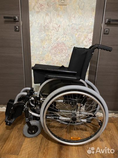 Коляска инвалидная
