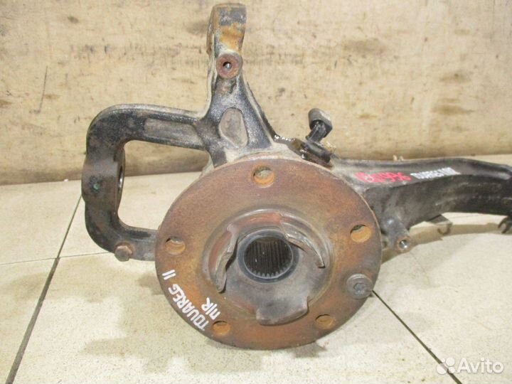 Кулак поворотный передний правый VW Touareg 2 (7P)