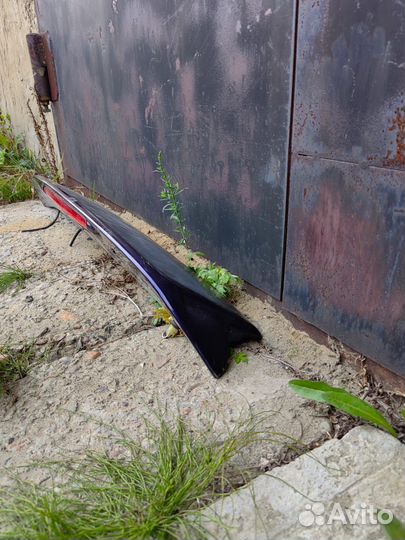 Спойлер honda stream