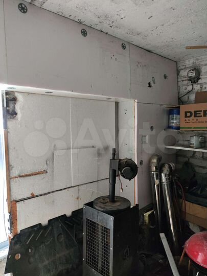 Гараж, > 30 м²