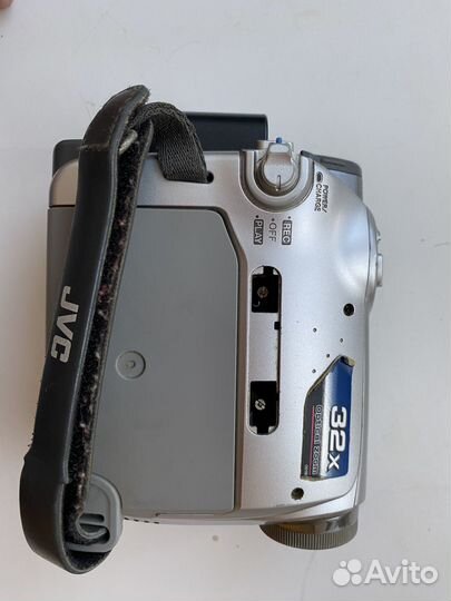 Видеокамера JVC GR D350ER