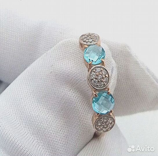 Золотое кольцо с камнем 17р