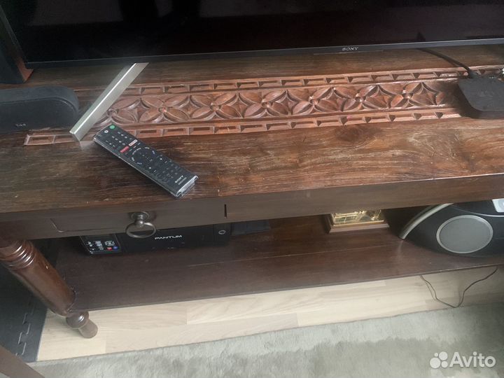 Консольный стол,из дерева Тик,массив,резьба