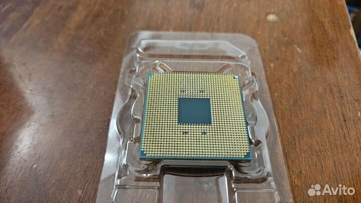 Процессор Razen 7 2700