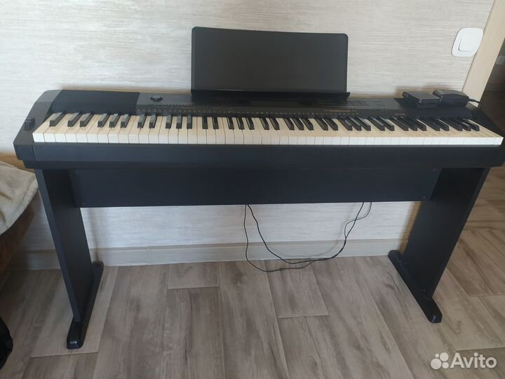 Продам цифровое пианино Casio cdp250R