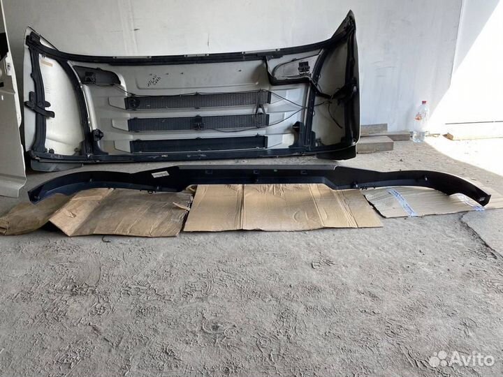 Накладка бампера Renault T 82275648