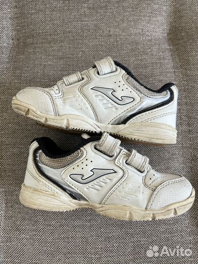 Кроссовки детские 24 размер