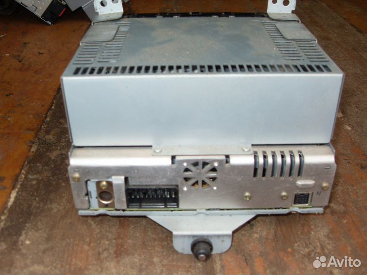 Штатная магнитола Suzuki Grand Vitara 2005 г