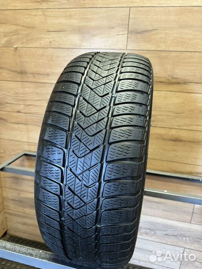 Pirelli Winter Sottozero 3 245/45 R18 100V