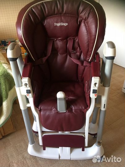 Итальянский стул для кормления ребёнка Peg Perego