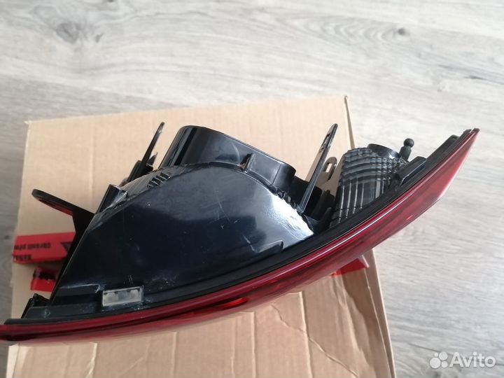 Фонарь задний правый LED Skoda Rapid 5JH945208