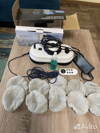 Робот мойщик окон