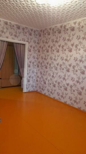 2-к. квартира, 52 м², 5/5 эт.