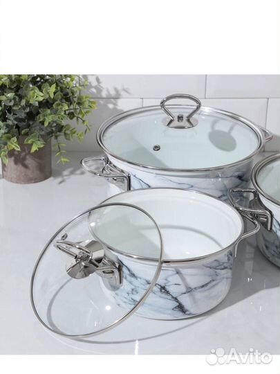 Набор кастрюль новый