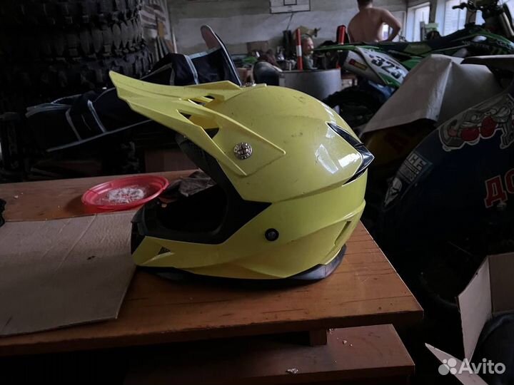 Мотошлем кроссовый