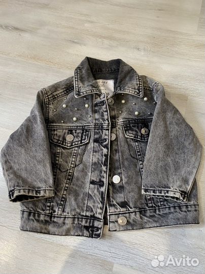 Продам джинсовку для девочки