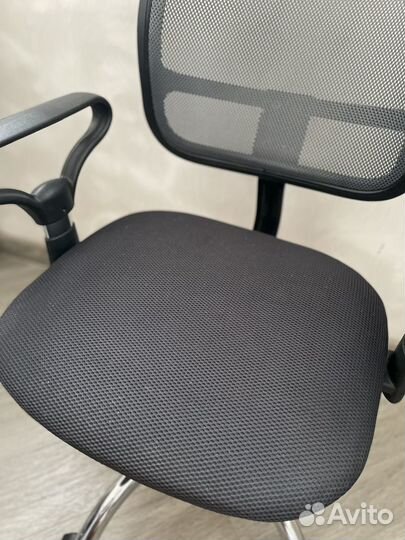 Компьютерное кресло