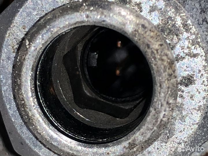 Пневмостойка передняя правая Range Rover Sport