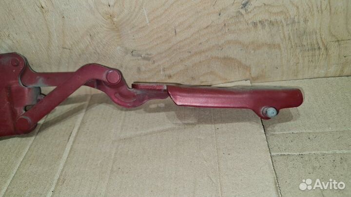 Петля капота левая Bmw X5 E70 N62N (4000CC