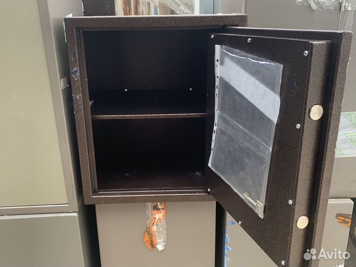 Сейф мебельный cobalt TL-50M