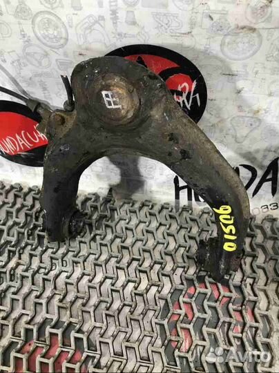 Рычаг передний правый Honda Accord