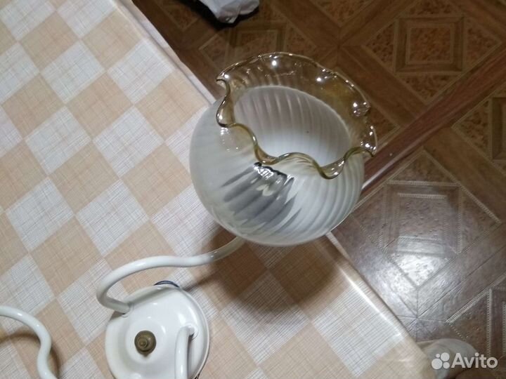 Светильники люстры бра