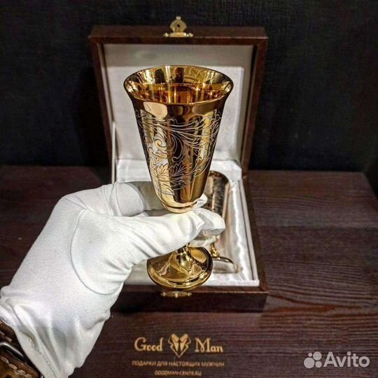 Подарочный набор, 2 фужера в золоте. Златоуст